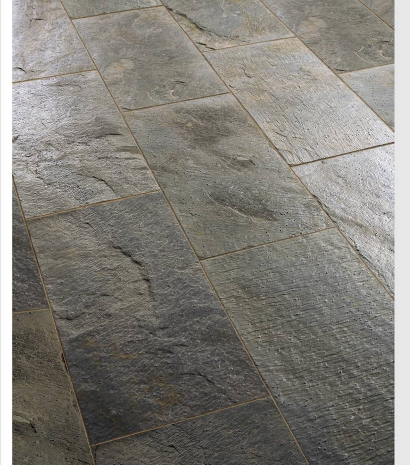 Dalle de quartzite indien Damascus Green, fini brossé, nuances gris-vert.