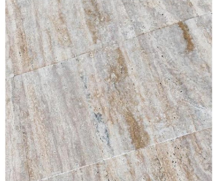 Dallage travertin Antique Mix Vein Cut, motif linéaire, World Export & Co.